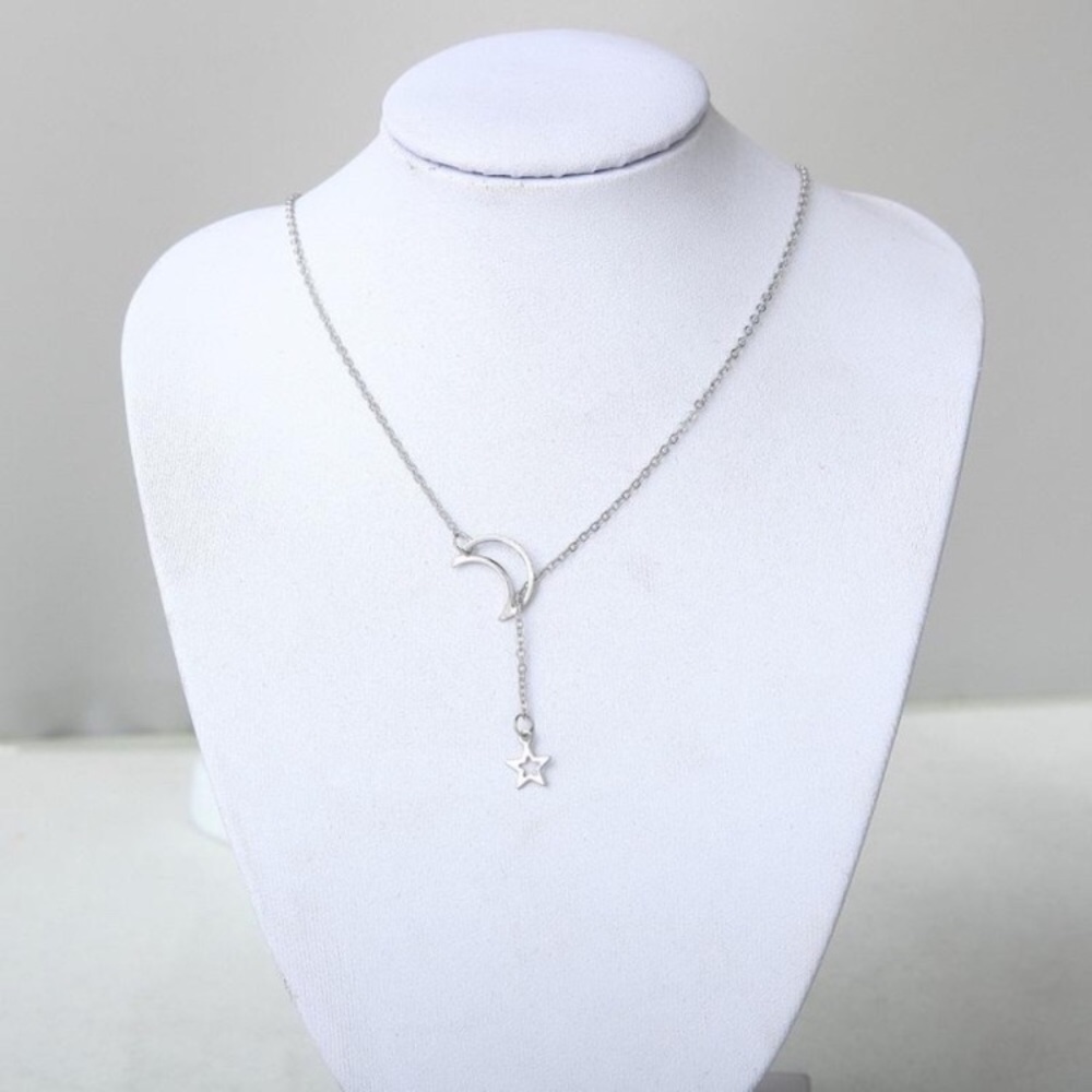 CM SALE❗️Silver or Gold Star & Moon Pendant Choker - Picture 4 of 7